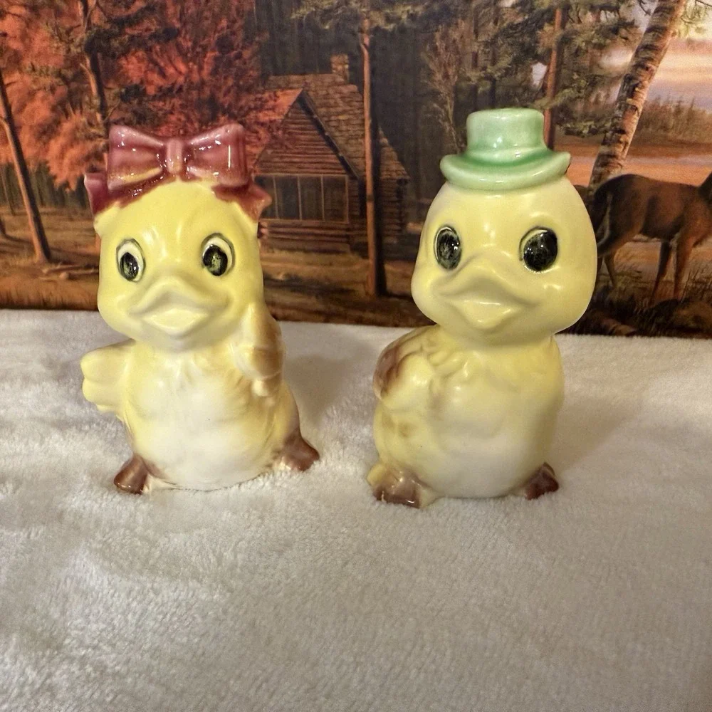 Vintage Duck Salt & Pepper Shakers Lefton Style Cottage core Granny Cabin Lake